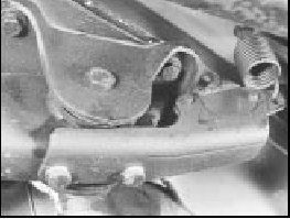 10.4 Pressure regulating valve bracket and tension spring