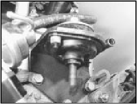 13.25 Right-hand engine mounting