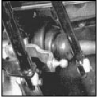 Fig. 1.16 Gearchange rods disconnected (Sec 13)