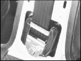 23.3 Front seat belt lower mounting