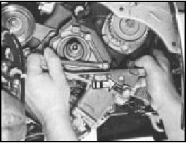 Fig. 13.20 Removing the timing belt rear cover on the 1372 ie and Turbo ie